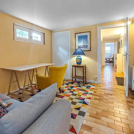 Сasa de vacaciones Charmante Maison Proche